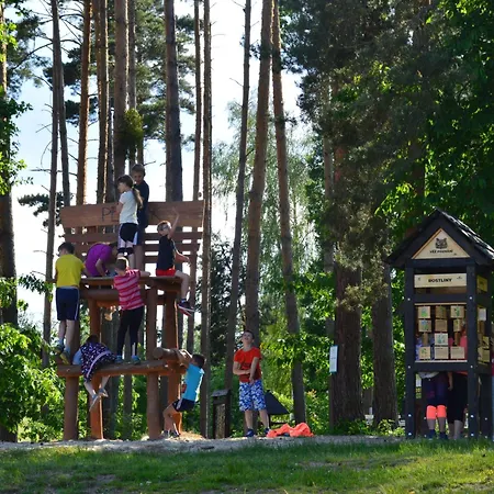 Treehouse 2 By Interhome Ferienhaus Hradec Králové